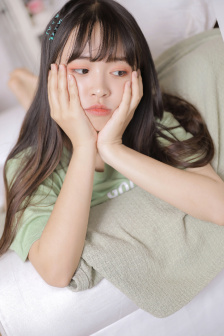 男女在床干事免费视频